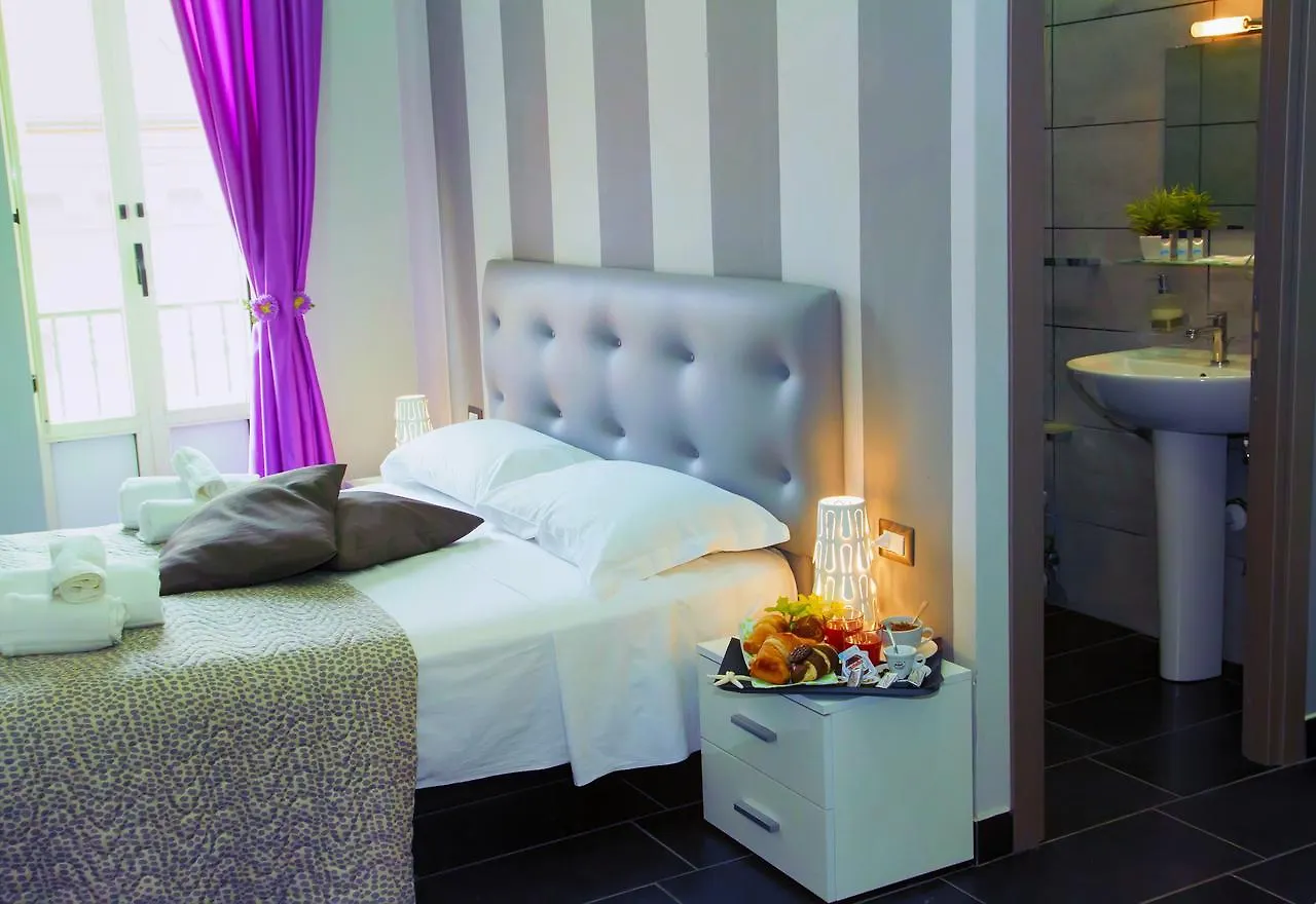 B&B Napoli Binario 1 Bed & Breakfast Naples