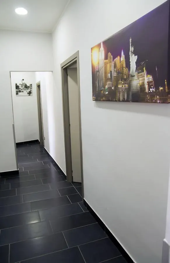 Bed & Breakfast B&B Napoli Binario 1 Italy